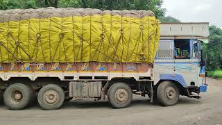 Unbelievable driving skills : 40 Tons Truck Driver scared driving on pothole Ghat Road Down Turning