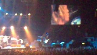 Foo Fighters - Cold Day In The Sun (Wembley Arena) NME Big Gig 25/02/11