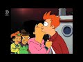 Amy kissing Fry kissing Amy