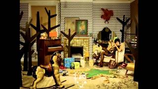 Tracey Thorn - By piccadilly station i sat down and wept