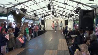 Extasis voorjaars modeshow 2015 (1)