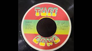 Bob Marley and The Wailers - One Drop - Tuff Gong 7" w/ Version - 1979
