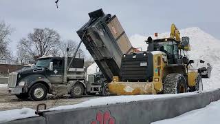 Montreal Sewer Chute Snow Dump | Trucks Unloading | Volvo L180E, Cat 966M, Komatsu PC350LC