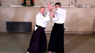 Morote-dori jujinage - 諸手取り十字投げ - Aikido Virtual Dojo