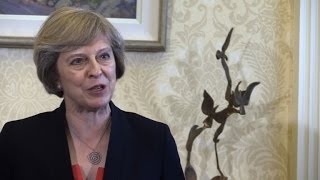 British PM rules out return of hard border in Northern Ireland