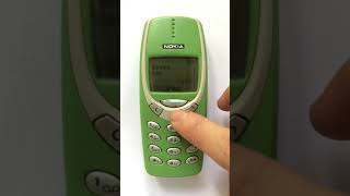 Apple iPhone Ringtone played on Classic Nokia Phone via Composer Vertical