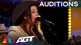 Rodeo queen Kylie Frey sings heartfelt song about her grandpa | Auditions | AGT 2023