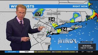 First Alert Weather: CBS2's 12/17 Saturday morning update