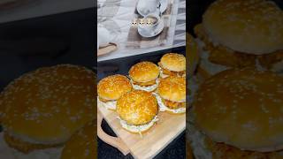 Make burgers with me👩🏻‍🍳#cooking #youtubeshorts #shortsfeed #goviral #imrankhan #food #foodie