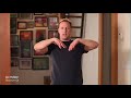 20 Minute Morning Qi Gong Exercise by Lee Holden