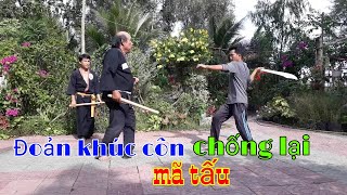 Đoản khúc côn chiến đấu với mã tấu (lưu giữ Tây Sơn Võ Đạo 21)- Hockey players fighting with machete