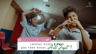 Jirayut Latihan cuma 2 hari, pas Take Vocal Langsung Auto Joget🕺🏻| #DangdutKepo