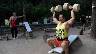 Grassroots gym built by elderly fitness enthusiasts on mountain in Jinan City