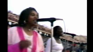 Teta Lando - Ntoyo - FENACULT '89 ao vivo na cidadela de Luanda em 1989 - HD