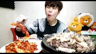 꽃돼지 아침에 시장수육+배추겉절이 꿀맛 먹방 mukbang eating show 吃播