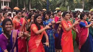 girls dance|pathinettu vayathu..remix | dj remix | Kerala girls dance | 90s songs | 90s song remix |