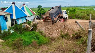 New video of a 5-ton excavator carrying soil to fill a 6-meter-by-19-meter-square pit 100%complete