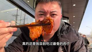 在兰州七里河区吃老字号牛肉面：两碗面，一斤牛肉！红油香而不辣，牛肉一浸，一口下去香坏了！#兰州牛肉面 #兰州美食 #牛肉面 #西北美食 #兰州兰州