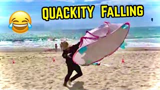 Quackity Falling Over on a public beach !😂