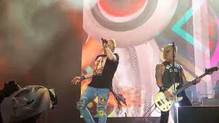 Guns N' Roses Live Sydney - Its So Easy 27/11/2022