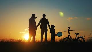 DOWNLOAD COPYRIGHT FREE Videos | Happy Family Sunset / Stock Videos   ANIMATION ELEMENTS