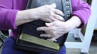 Vintage Oscar Schmidt Autoharp