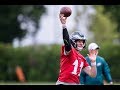 Carson Wentz works with DeSean Jackson, wide receivers at Philadelphia Eagles OTAs