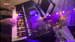 Lily Was Here- Candy Dulfer and Dave Stewart -  Yamaha PSR S750