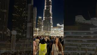 Downtown #dubai #burjkhalifa #dubaimall #dinnertime #dancingfountains #dubai #goodtodo #dubailife