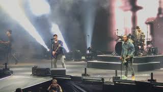Uma Thurman - Fall Out Boy - Live @ PPG Paints Arena 9/5/18