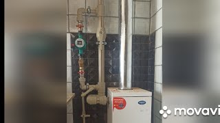 замена напольного газового котла с принудительной циркуляцией открытого типа.Слава Украине