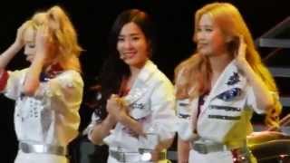 KCON NY 2015 - SNSD - Full Performance