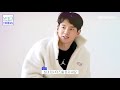 eng sub 핸섬타이거즈의 비주얼 문수인이 수줍게 밝힌 일편단심 이상형은 my 15 favorite things with moon su in │스타인터뷰