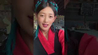 Pure Tibetan girl순수한 티베트 소녀शुद्ध तिब्बती लड़की純粋なチベットの女の子