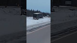 How did you get that parking spot. #baddrivers #truckinlifestyle #trucking