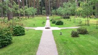 Greta Garbo's Grave（Stockholm：Skogskyrkogården）