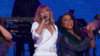 Taylor Swift - Shake It Off (Live at Capital's Jingle Bell Ball 2019) | Capital Pro Shot