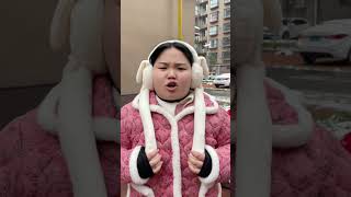 朋友們一起玩雪球！ 【馬奶奶有乖孫女】 #funny #搞笑 #cute #玩具 #shorts#親子互動 #萌娃