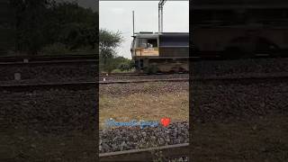 sabarmati xpress crossing 135km high speed with wdp4d Bhartiy railway short video #bhartiyrailway