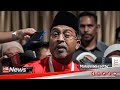 MGNews: Zambry Umum Bertanding Pada Pemilihan UMNO