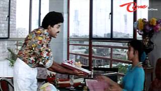 Soundarya's Bra In Rajasekhar's File - Fabulous Scene