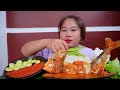 kegiatan sebelum mukbang ambil daun pisang beli ikan kepasar masak langsung makan pake asam padeh