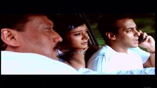 Pooja Batra tells Salman Khan that Rani Mukherjee Too Loves him (Kahin Pyaar Na Ho jaye)