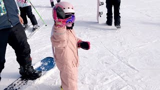 GLOBALink | How a 6-year-old learns snowboarding