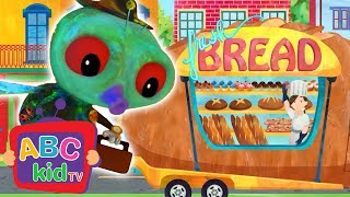 Shoo Fly, Don't Bother Me | Animal Stories for Toddlers - ABC Kid TV | Nursery Rhymes & Kids Songs