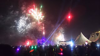 カウントダウン花火 2020_バリ島レギャンビーチ（2020 New year fireworks  in Bali）