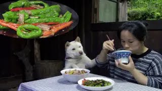 有粉丝问我，湖南人为什么天天吃辣椒，天天下雨，想不吃辣都不行