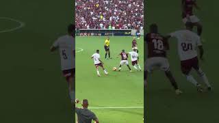 GOLAÇO do Cebolinha contra o Fluminense! Grande jogada entre Nico De La Cruz, Arrascaeta e Pedro!