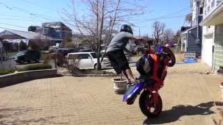 Crazy Motorcycle Stunts 2006 Kawasaki 636