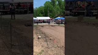 RC Mud Bog - drag race Traxxas Sledge vs. modified Arrma Kraton 8s